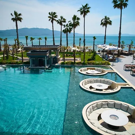 Parmos Hotel