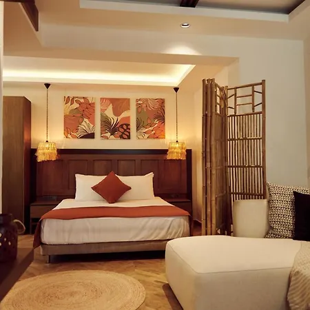 Hotel Parmos *