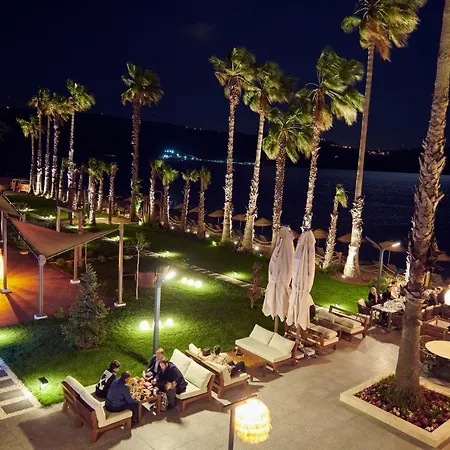 Parmos Hotel *